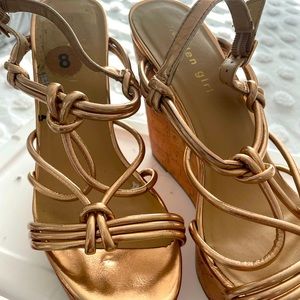 Madden girl size 8 wedge